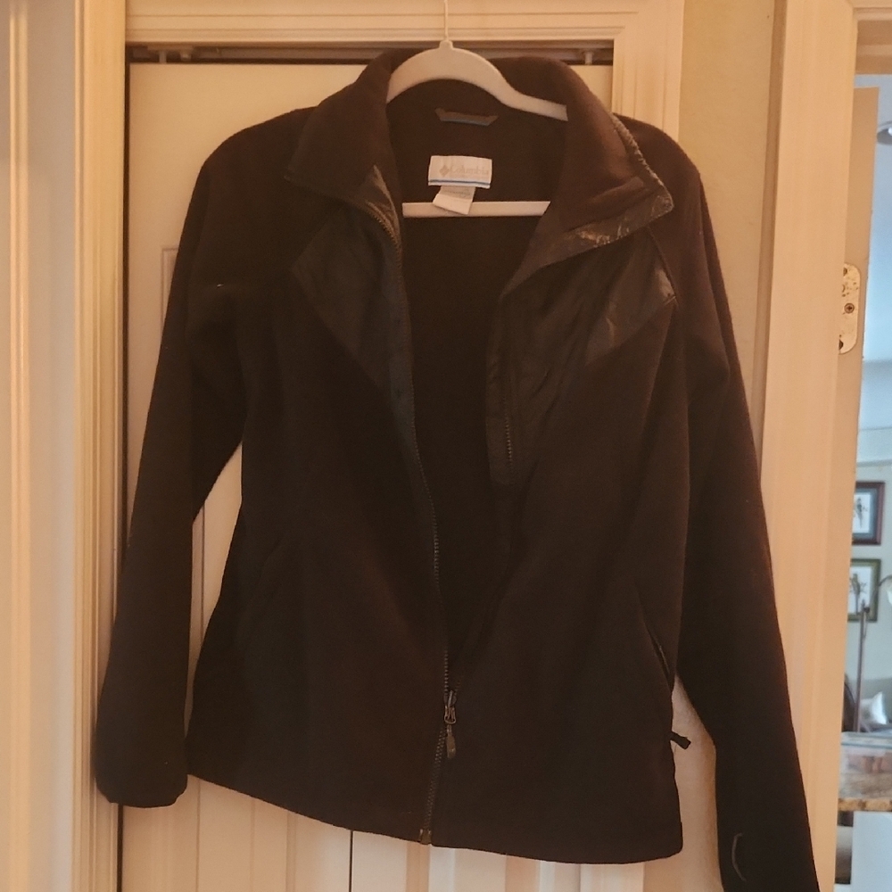Columbia Women's Black Jacket